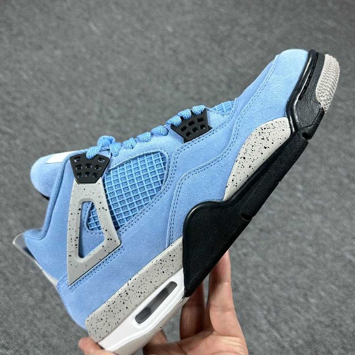 Jordan 4 University Blue