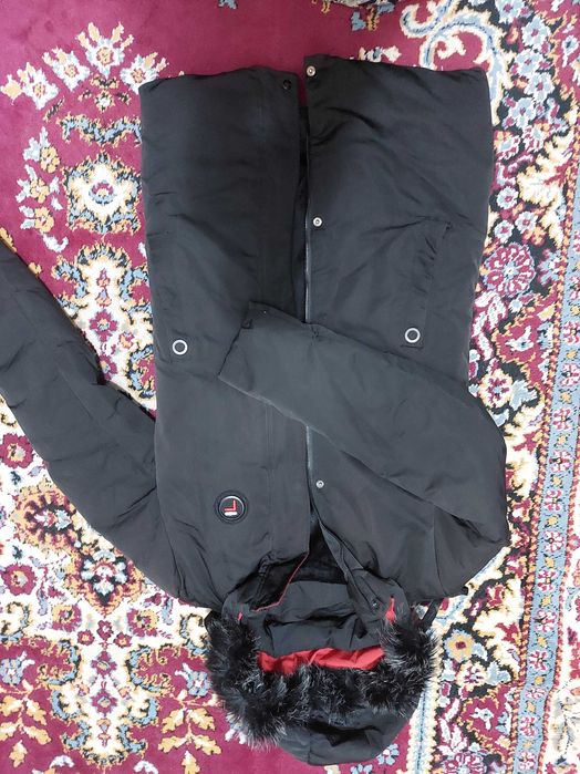 Куртка зимняя в отличном состоянии