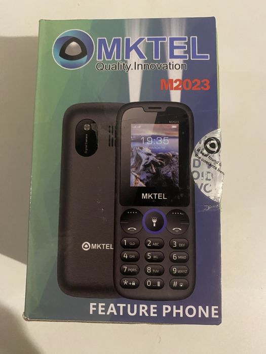 Продам. кнопочный.  телефон