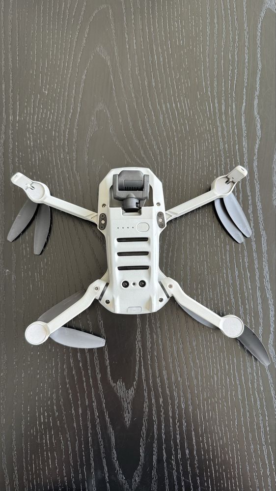 Дрон DJI Mini 2