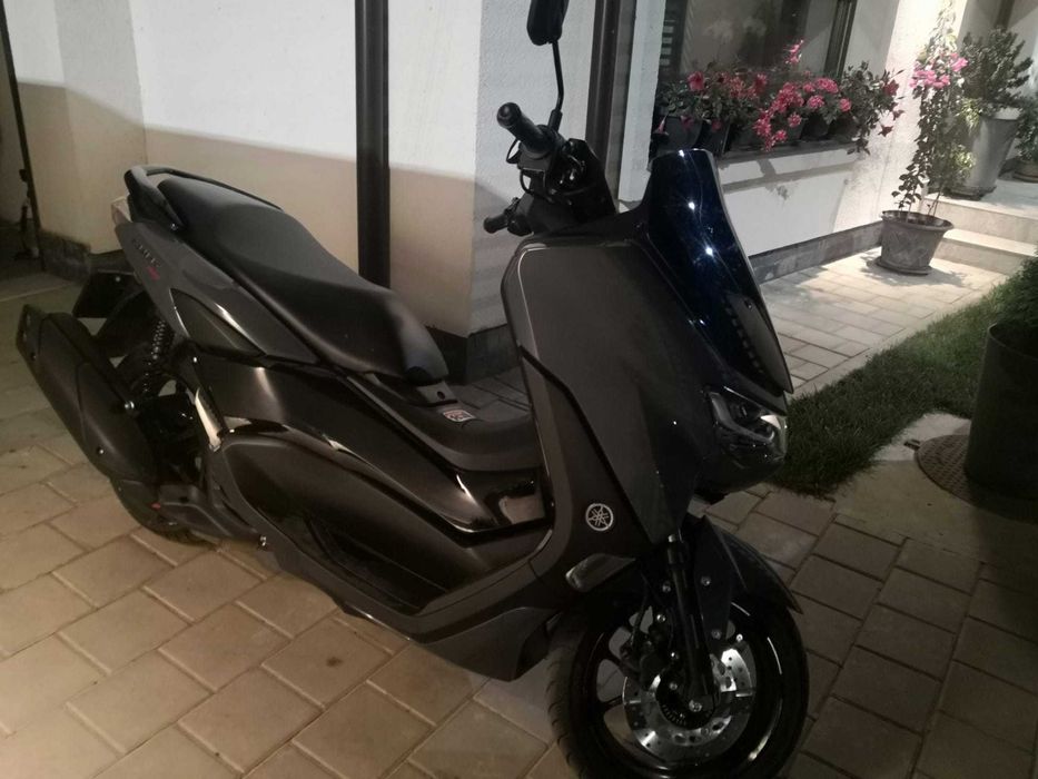 Yamaha N Max 155