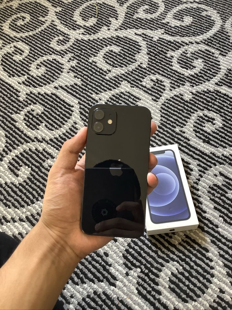 Iphone 12 xolati yaxshi