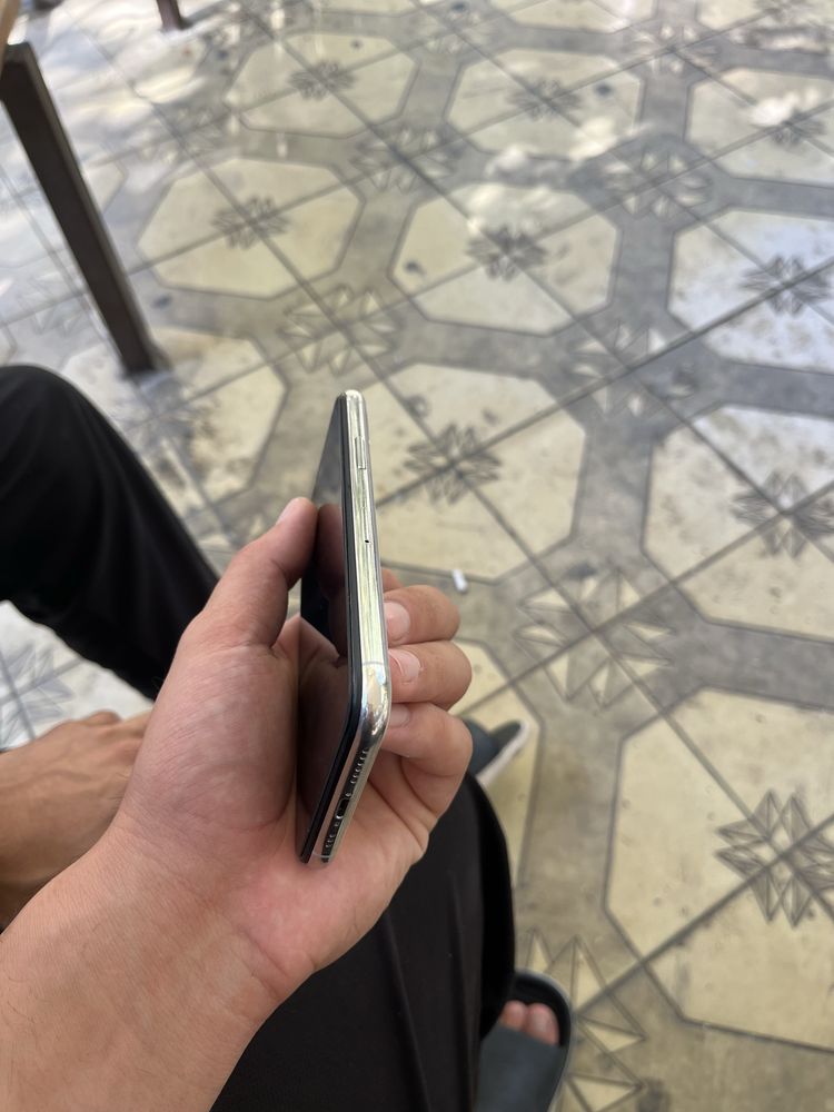 Iphone 11 pro 100 yomkusda