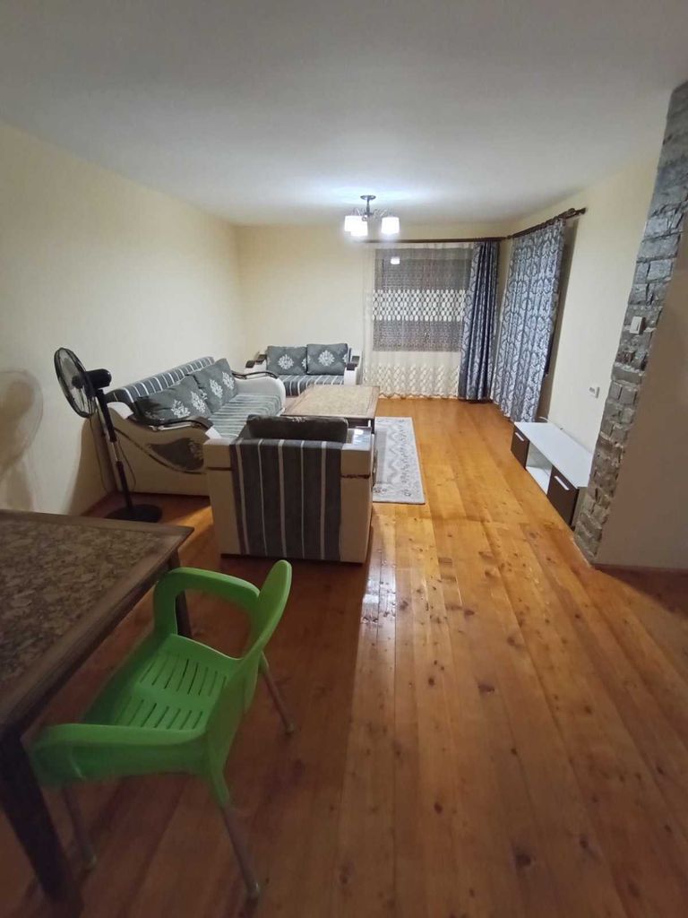Продава се Къща в с. Ловец, Област Търговище - 1255 кв.м за 54 €/кв.м - Снимка #9
