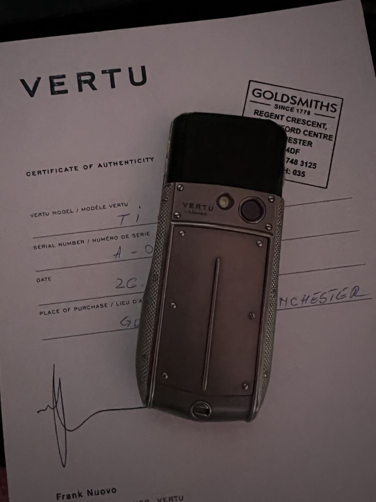 Vertu ascent ti ferari 100% original,functional in stare buna