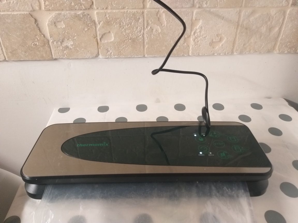 Aparat de vidat Thermomix Vorwerk VS100