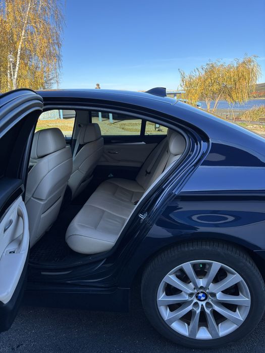 BMW F10 Ceasuri digitale / Interior seria 7