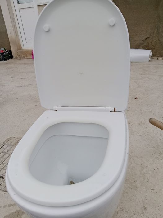 Унитаз б/у сатылады
