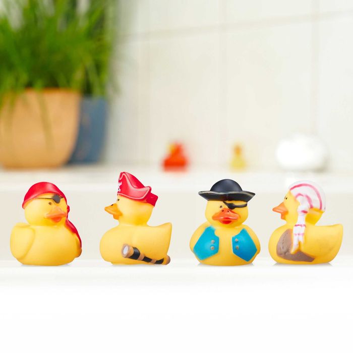 Set de 4 ratuste de baie pirat 4 modele jucarie de baie 5x4.5x5 cm