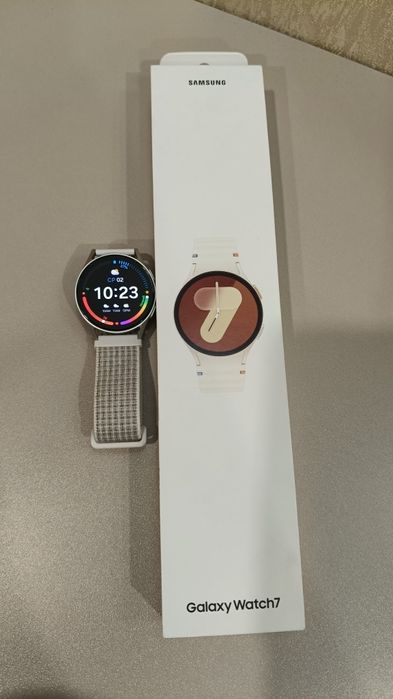 Продам часы Samsung GalaxyWatch7