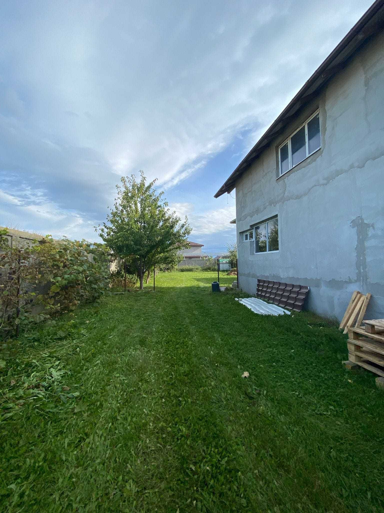 Casă la preț de apartament!1000 mp teren