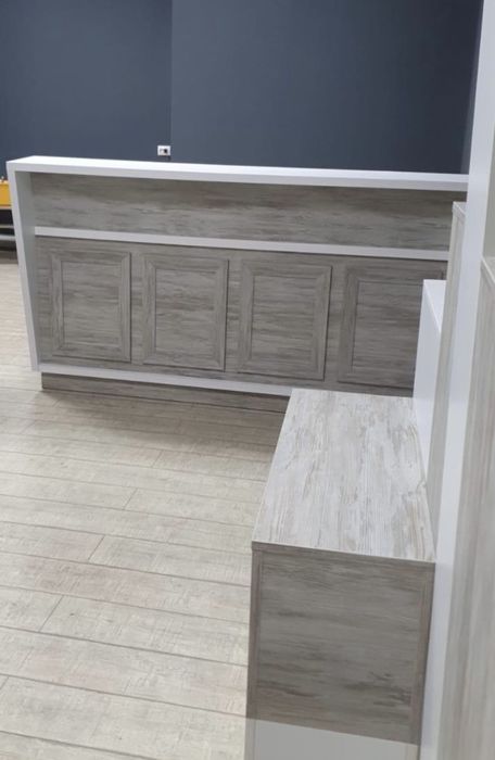 Mobilier/ Desk pentru spatiu comercial sau Florarie