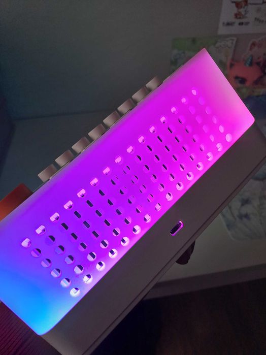 Lampa de veghe cu difuzor si bluetooth