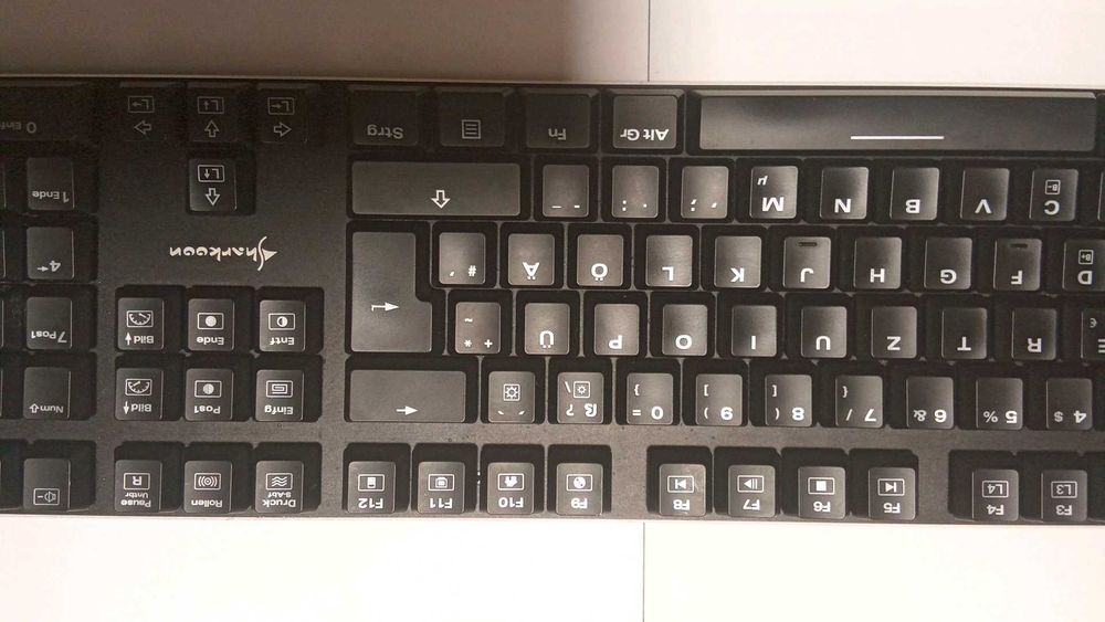 Sharkoon PureWriter RGB Gaming Tastatură Mecanică - Kalih Red Switches