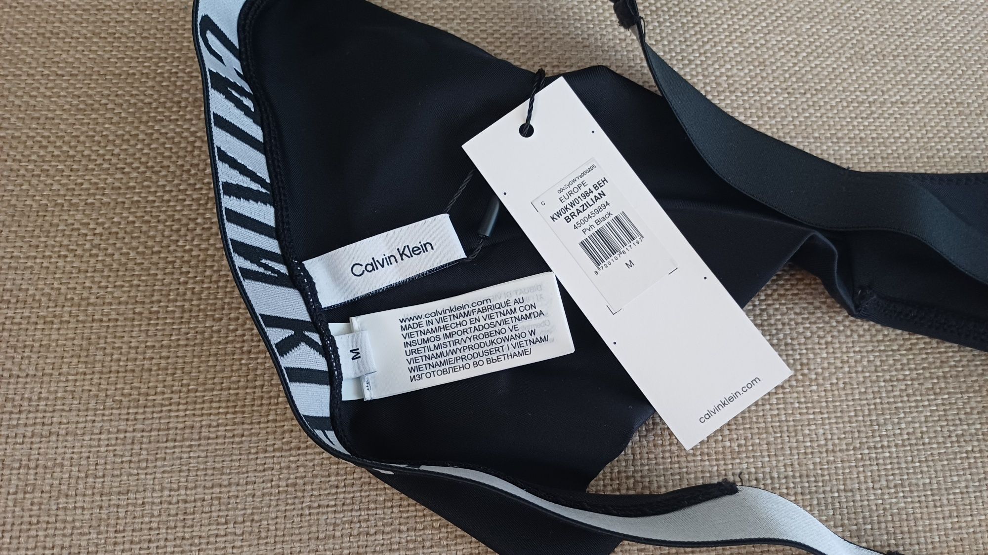 Долница на бански Calvin Klein  M нова