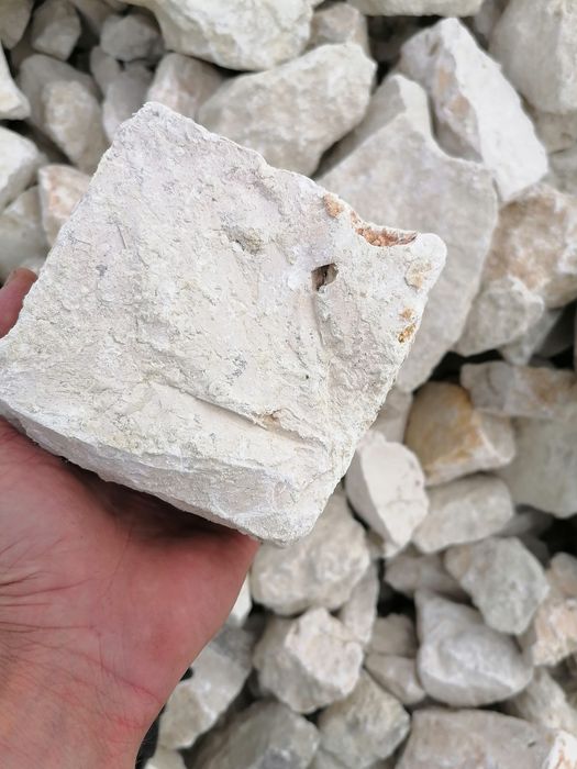 Asfalt frezat piatra decorativa si agregate de balastieră