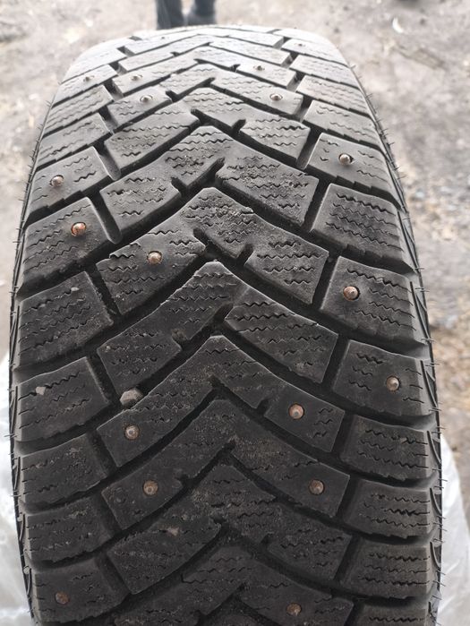 Продам зимнюю резину