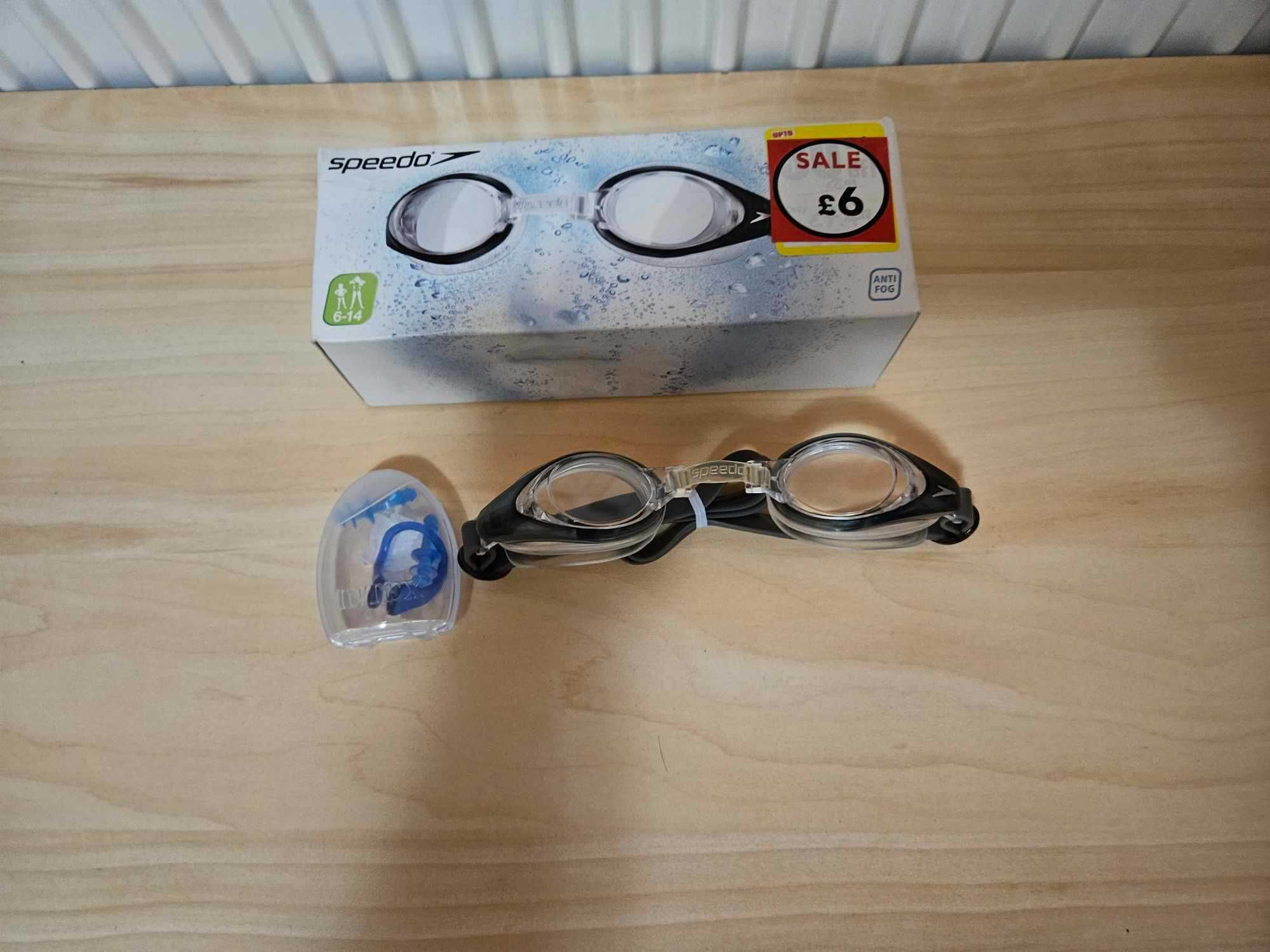 Ochelari de inot Speedo cu cleste de nas si dopuri de urechi Noi