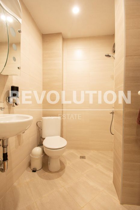 Дава се под наем Двустаен апартамент в София, Център - 70 кв.м за 750 € - Снимка #9