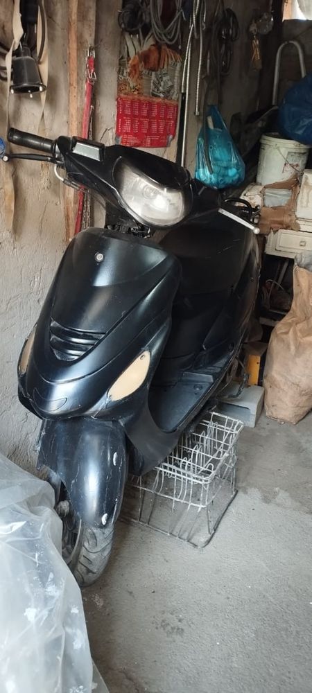 Скутер Meteor RS50