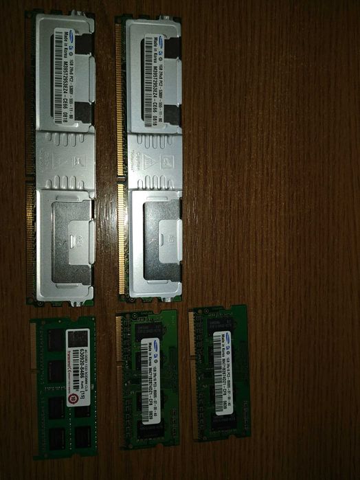 Placute RAM Samsung laptop si desktop 1Gb si 4GB