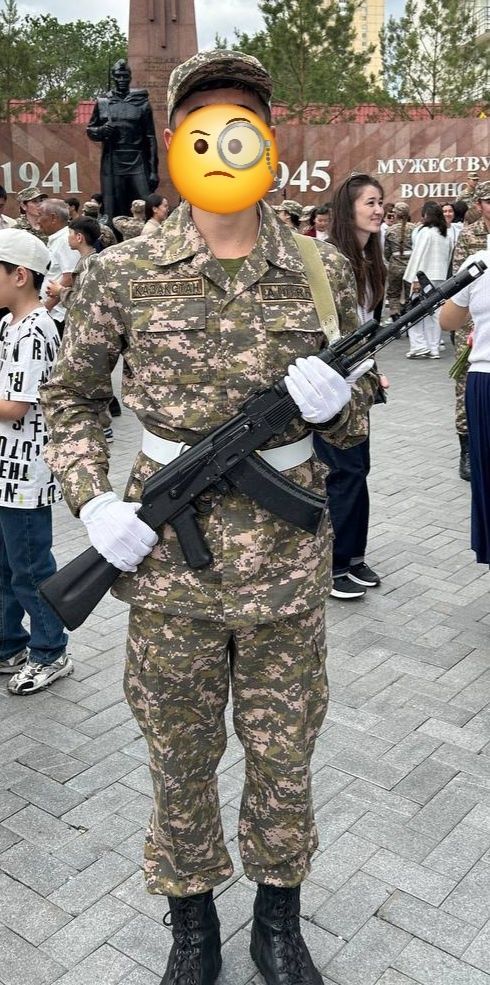 Военная форма продаётся б/у