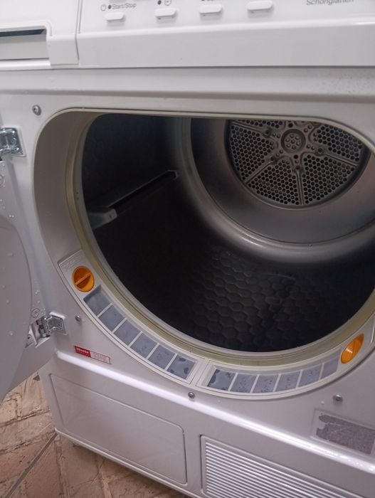 Сушилня с термопомпа Миеле Miele T8967WP Made in Germany 2год.Гаранция