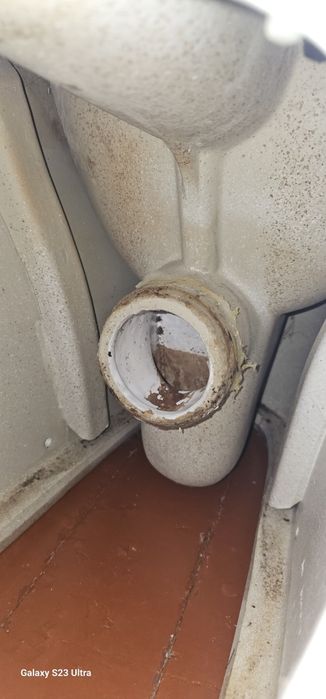 Продам туалет в хорошем состоянии