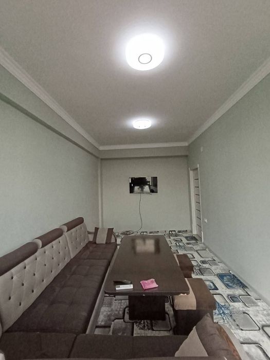 Oybek metroga 10 daqiqa yol kvartira