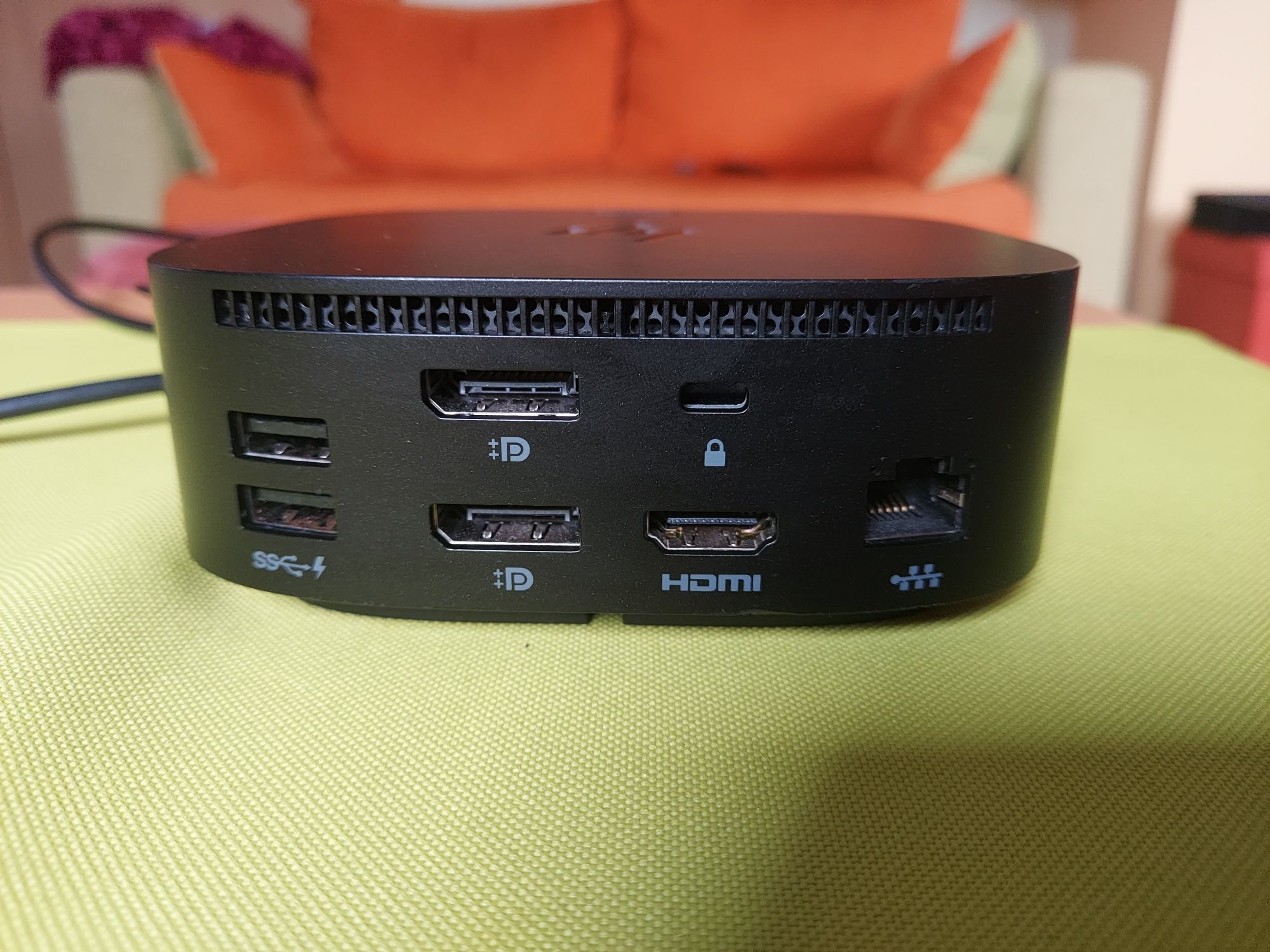 Продавам  докинг станция HP USB-C/A Universal Dock G2,

Прод