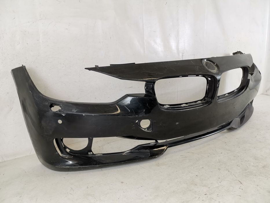 Предна броня БМВ Серия 3 Ф30 / BMW Seria 3 F30 Оригинална резервна час