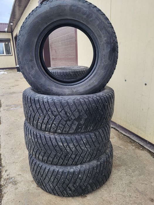 Продам резину зимнюю б/у