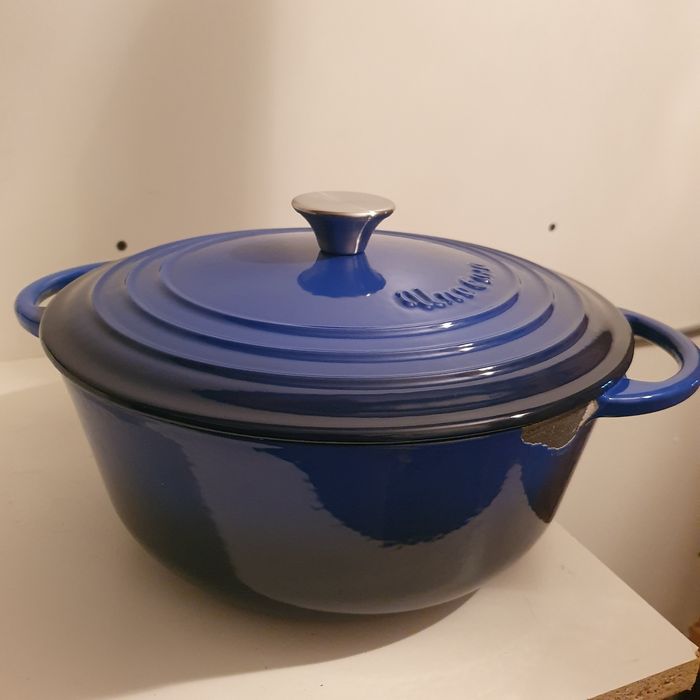 Oala cu capac din fonta emailata albastra, Uno Casa, 5.7l, 28 cm