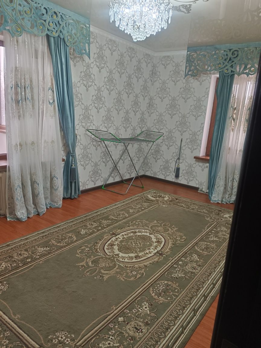 Сдаётся  квартира  по Пр.Республики,