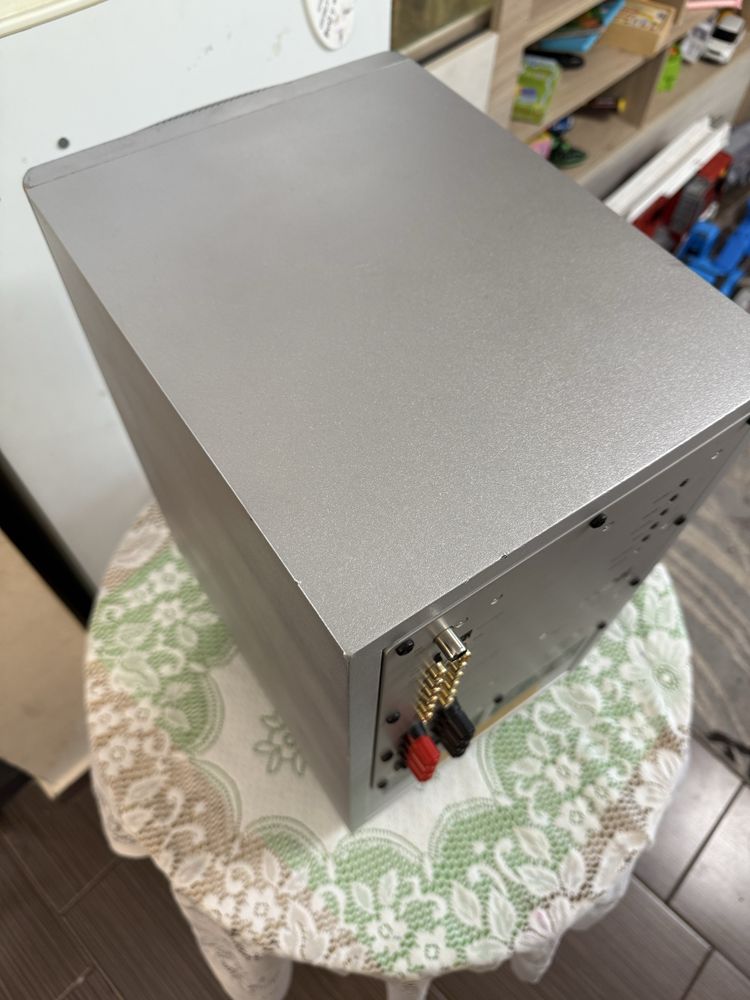 Canton Subwoofer Активен