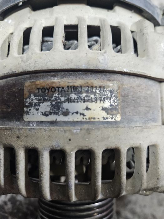 Alternator Toyota  2016 hilux cruiser 2706-30220