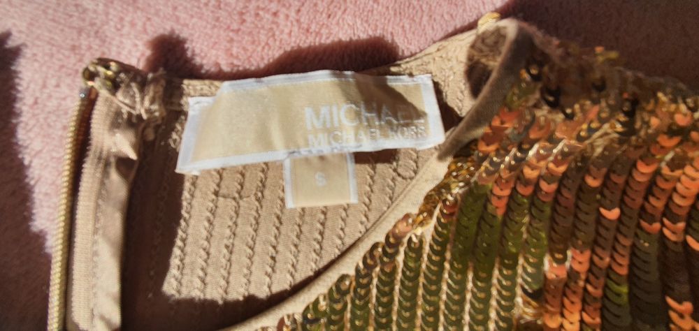Рокля Michael Kors със златисти пайети