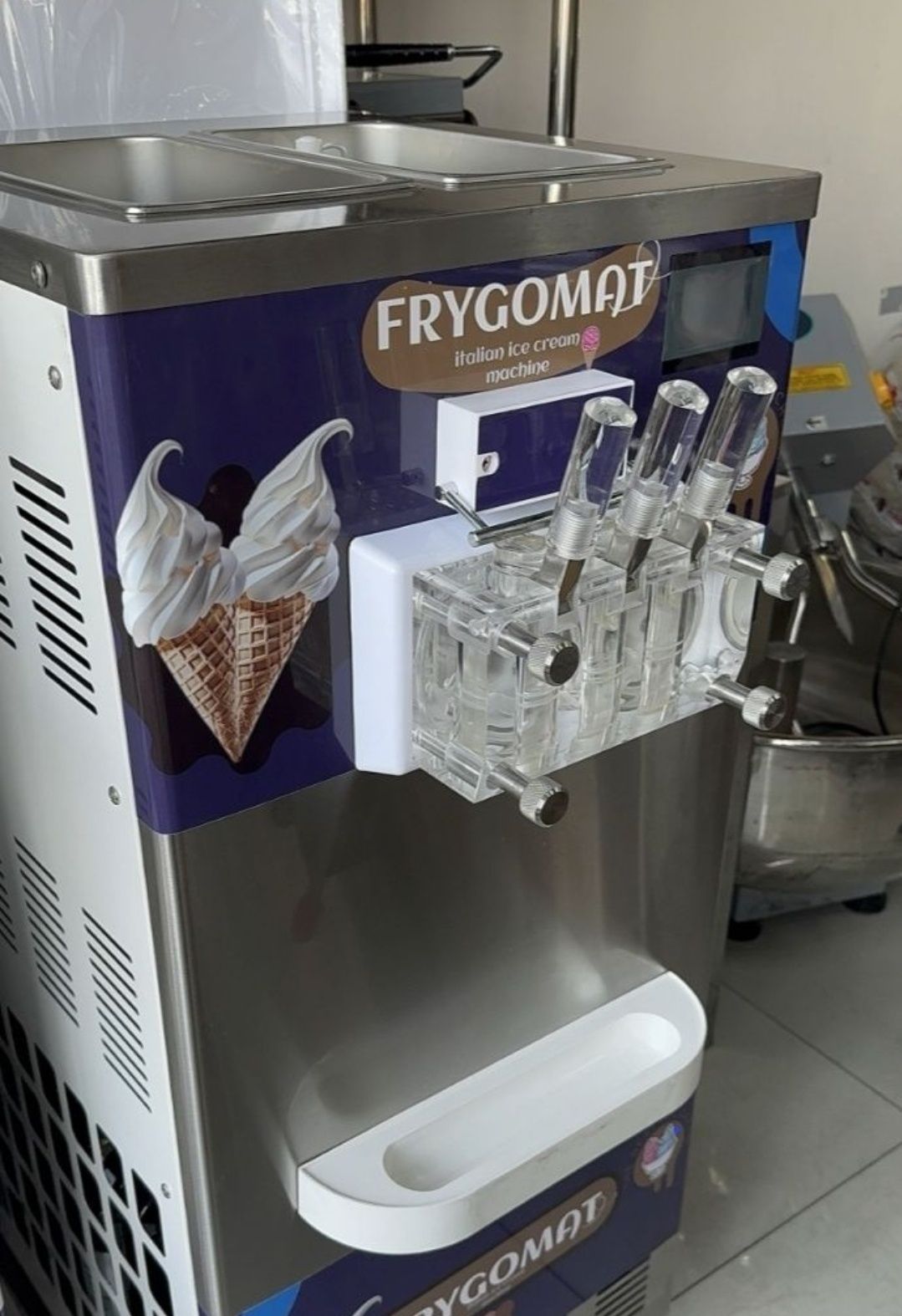 Frezer frezir Marojine aparat Muz qaymoq aparat frezr frizer marojine