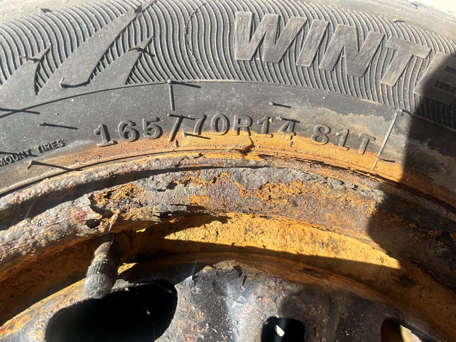 Vand Cauciucuri Iarna 165/70/R14