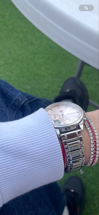 Часовник Tommy Hilfiger