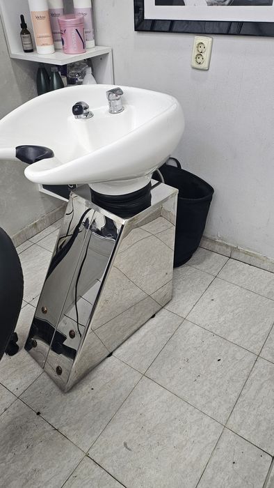 Мивка фризьорска