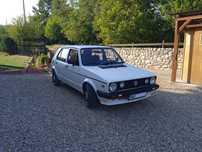 Volkswagen Golf 1980 – 1.6 Diesel –
Mașină de colecție,, funcțională,