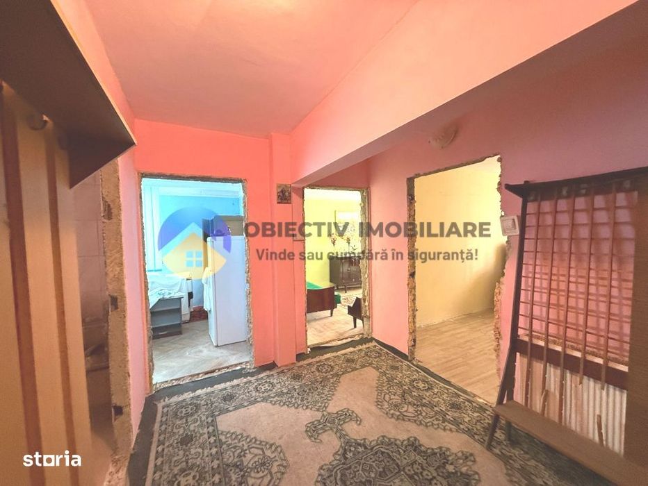 Apartament 3 camere de vanzare – Cartier Precista / Parter