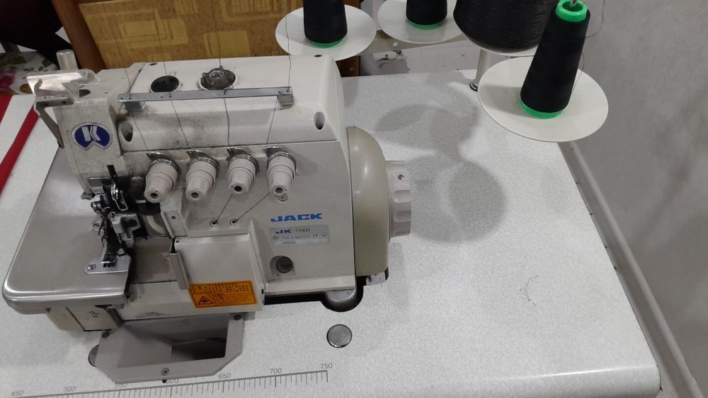 Оверлок Jack JK-789D
