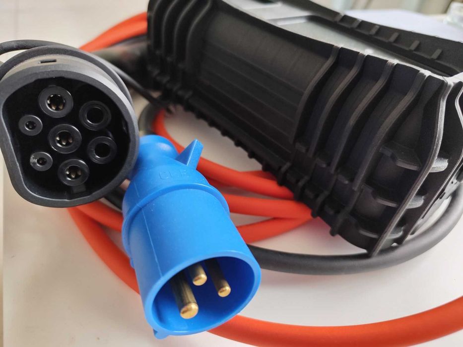 ОРИГИНАЛНА Мобилна Станция APTIV 10A Type 2