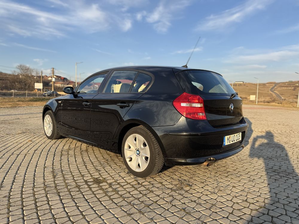 BMW seria 1 Facelift e87 116i 1,6 benzina 122 cp an 2009 Start Stop
