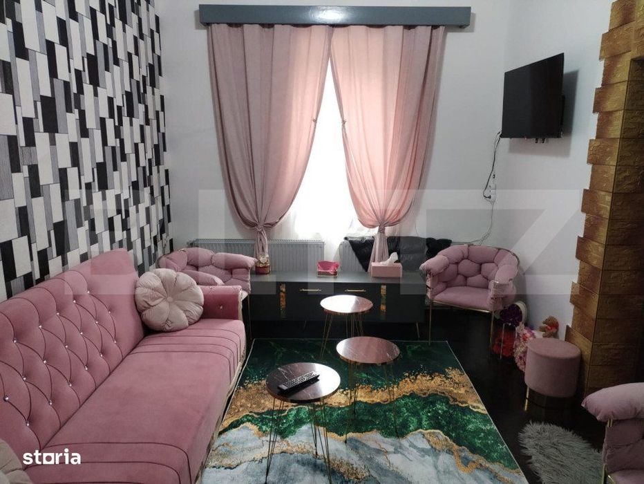 Spatiu comercial, 11 incaperi, 320 mp, zona Closca