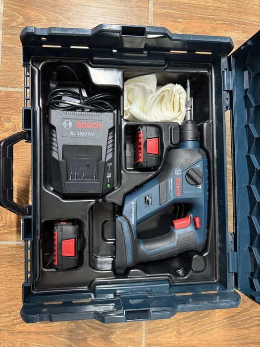 Bosch ОРИГИНАЛ перфик/шурупик и дрель