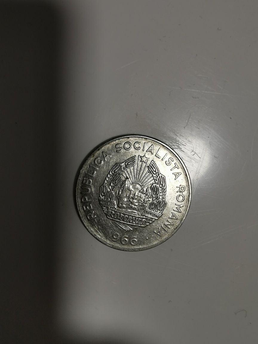 Monede colecție arată ca în poze