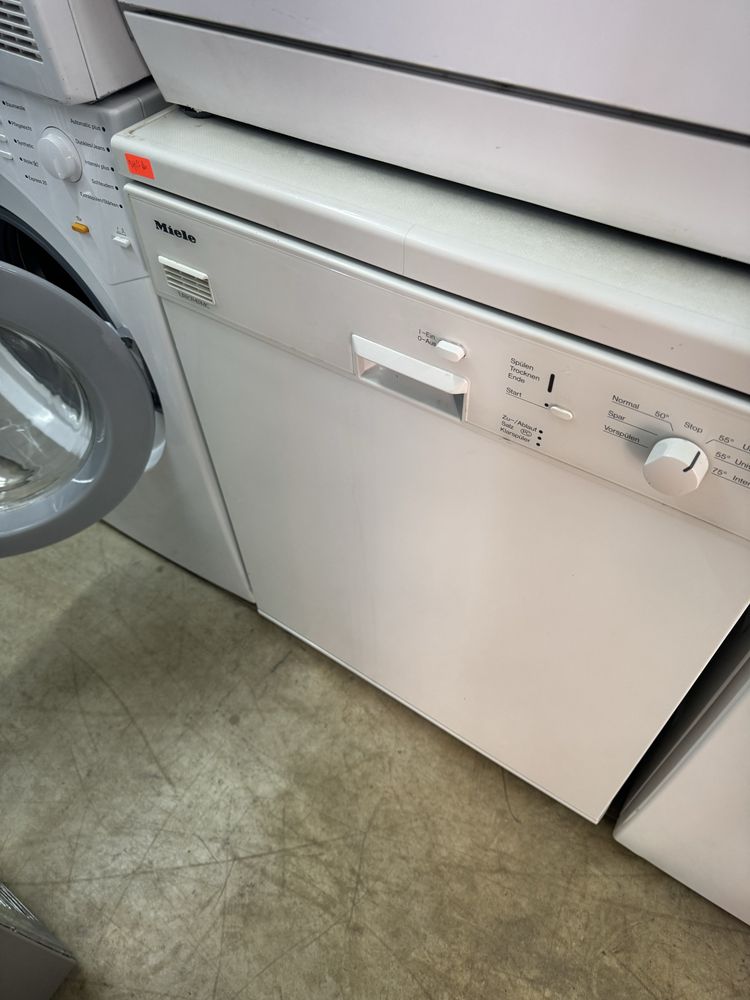 Miele Съдомиялна 60см  A++14 комплекта GERMANY Гаранция